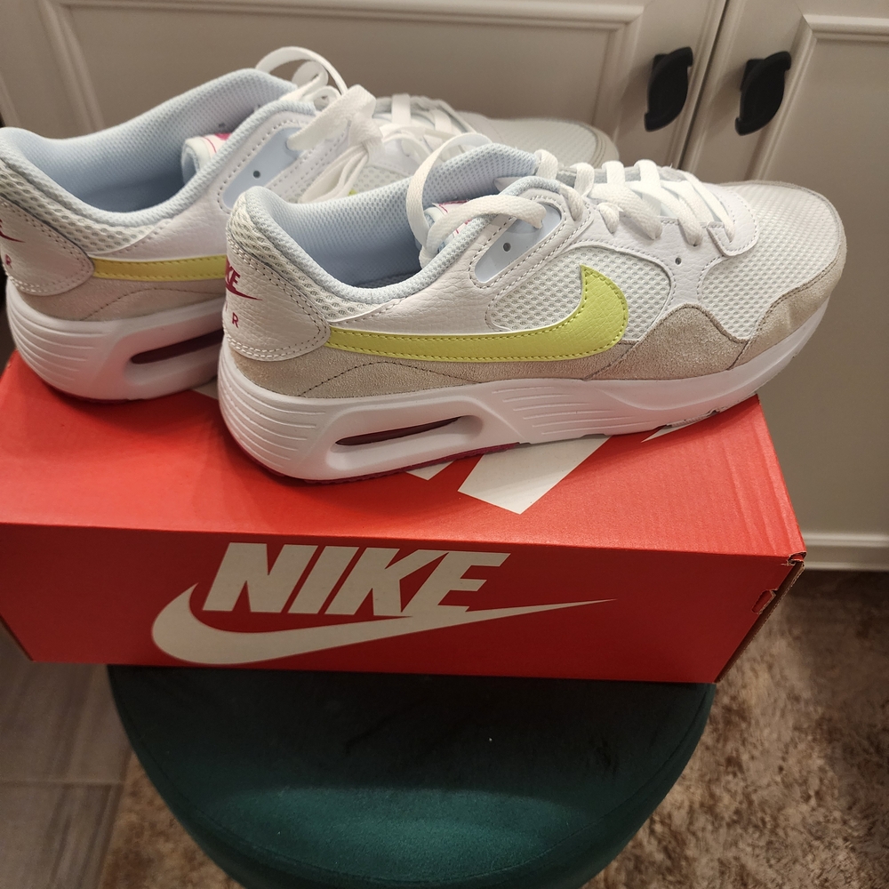 Nike Air Max SC Sneakers***BRAND NEW